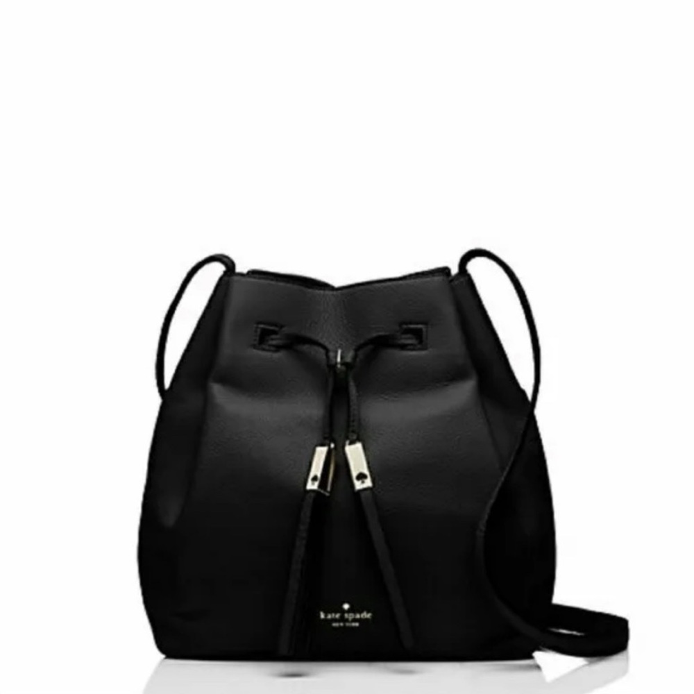 Kate Spade crossbody bucket bag ♠️